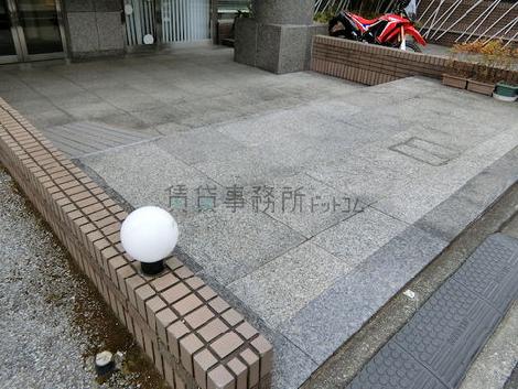 正面玄関