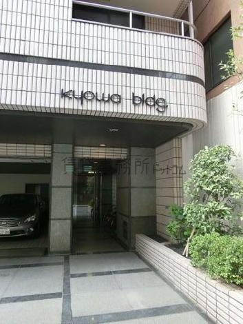 正面玄関