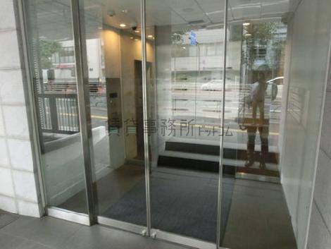正面玄関