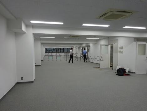 第二明宝ビルの室内