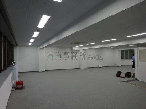 第二明宝ビルの室内
