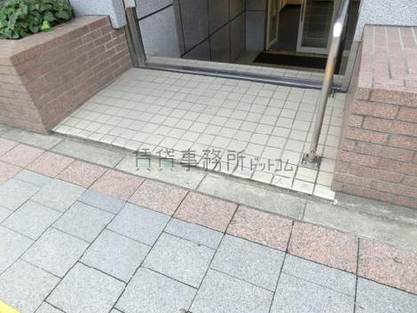 正面玄関