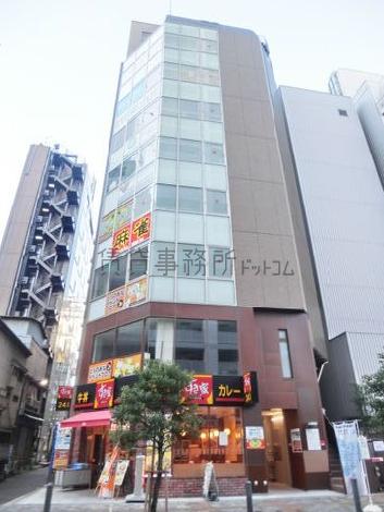 六角形型ビル