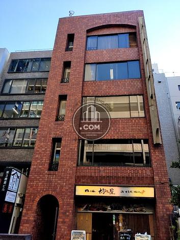 松山ビルの外観写真