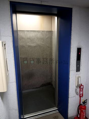 エレベーター
