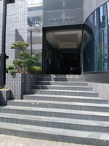 正面玄関