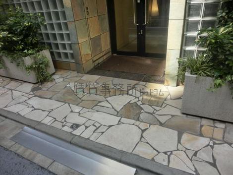 正面玄関