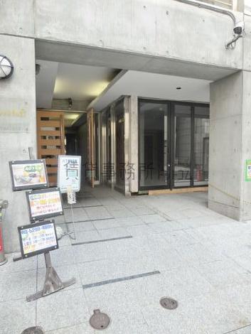 正面玄関