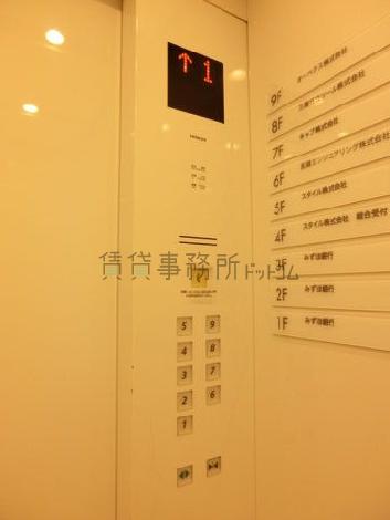 エレベーター