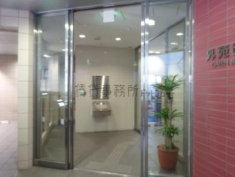 正面玄関