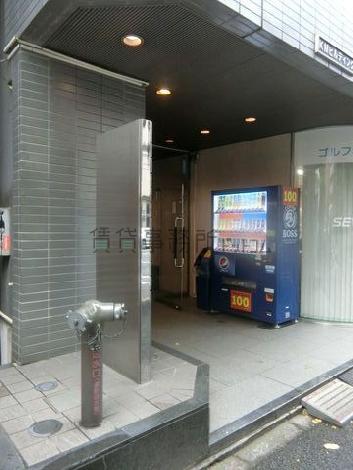 正面玄関