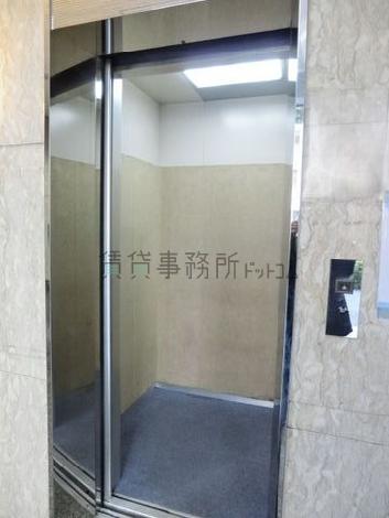 エレベーター