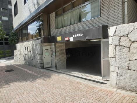 駐車場が設置されています