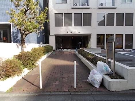 正面玄関