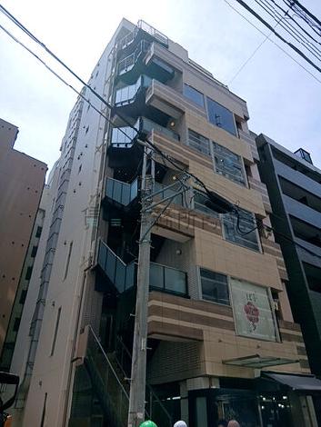 ディケンズ麻布の外観写真