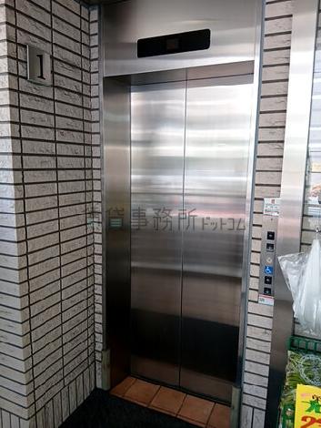 エレベーター