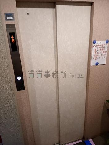 エレベーター