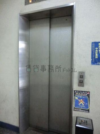 エレベーター