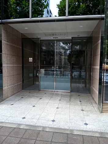 正面玄関
