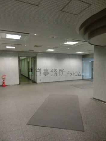 格式の高いビル