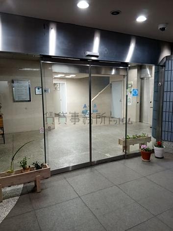 正面玄関