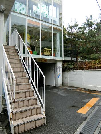 正面玄関
