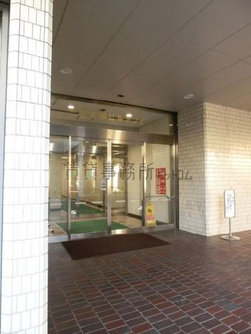 正面玄関