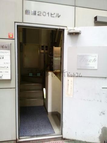 正面玄関