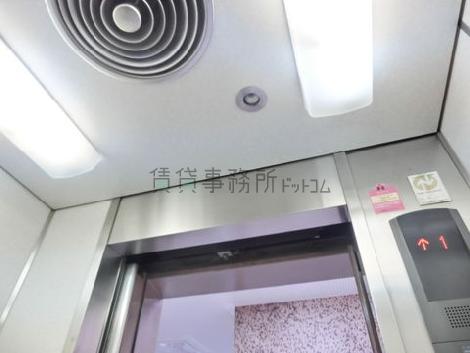 エレベーター