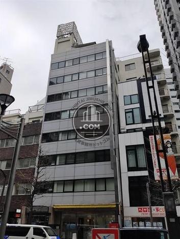岡山ビルの外観写真