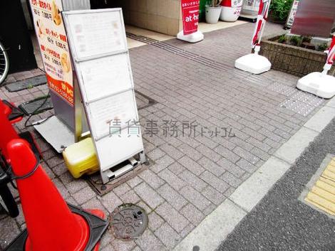 正面玄関