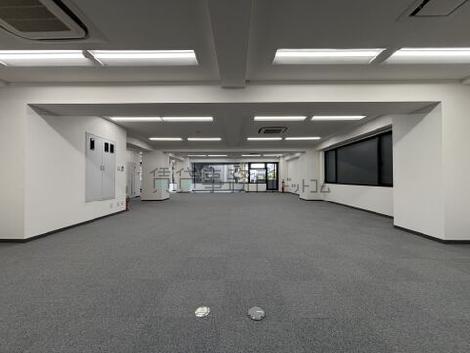フレックス三軒茶屋の室内