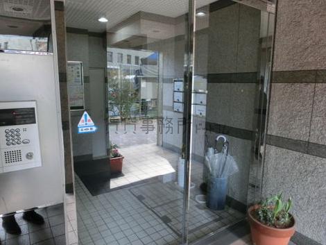 正面玄関