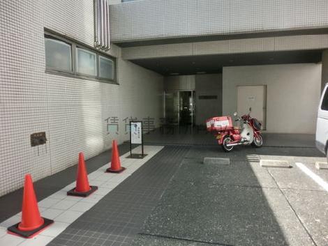 正面玄関