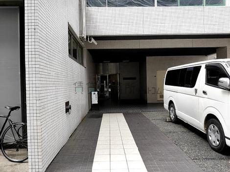 正面玄関