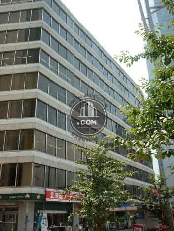 日本酒類販売株式会社八重洲口ビルの外観写真