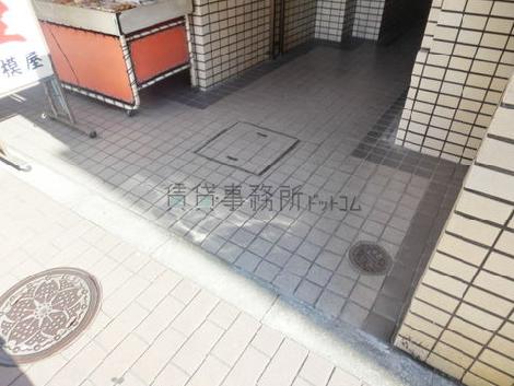 段差の無い床面