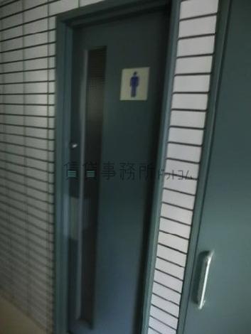 男性用トイレ