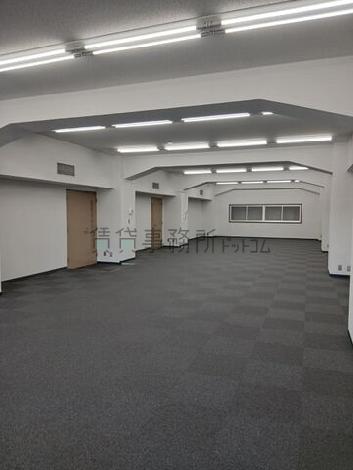 飯田ビルの室内
