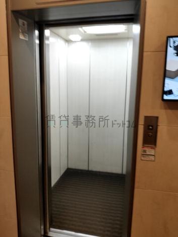 エレベーター