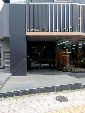 正面玄関