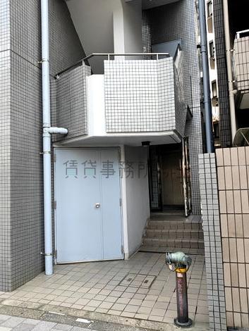 正面玄関
