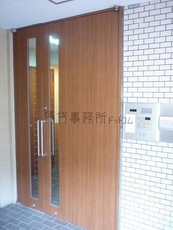 正面玄関