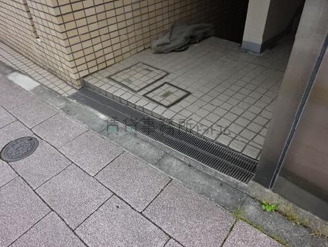 正面玄関