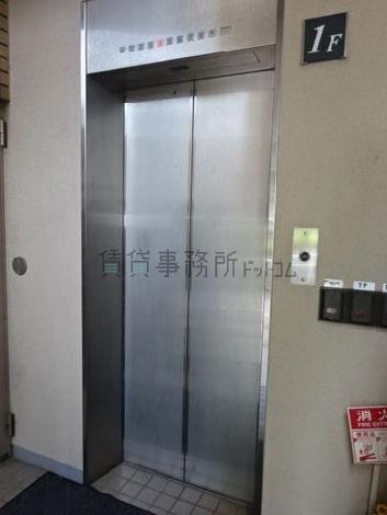 エレベーター