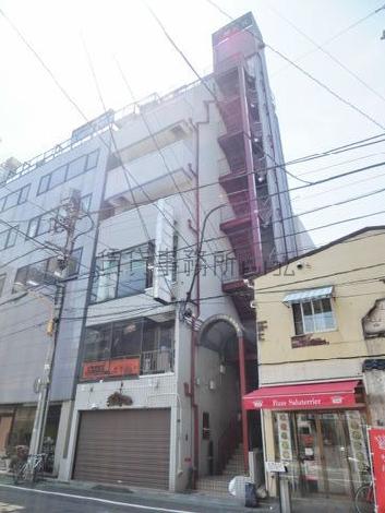 通りを見渡せます