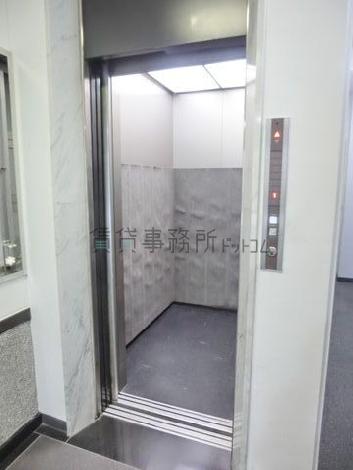 エレベーター