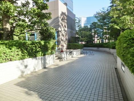 正面玄関