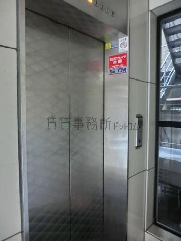 エレベーター
