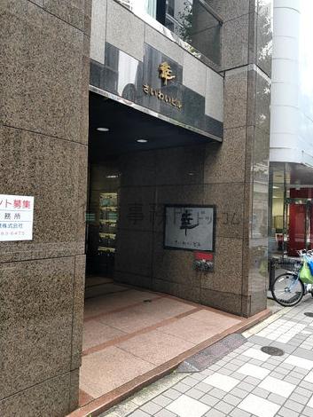 正面玄関
